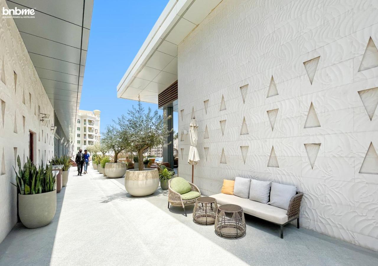 Апартаменти Bnbmehomes - The Palm Tower *